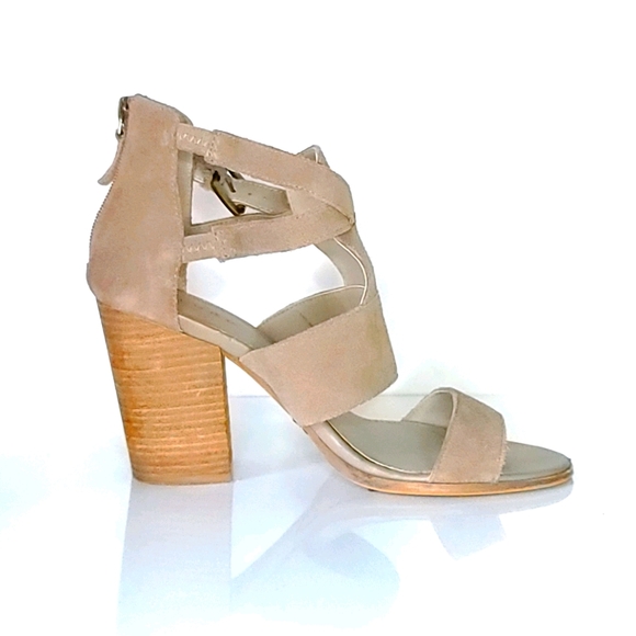 💌 Seude Ankle Strap Tan Sandal Block Heels - Picture 3 of 6